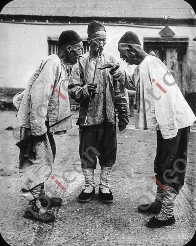 Chinesische Bauern ; Chinese farmers - Foto simon-173a-013-sw.jpg | foticon.de - Bilddatenbank für Motive aus Geschichte und Kultur